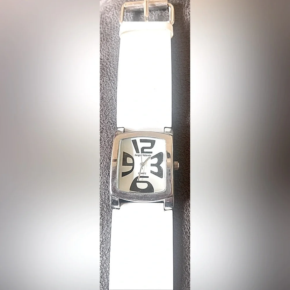 Modern Funky Sergio Valente Watch Square White Black Quartz Retro Groovy Whimsy